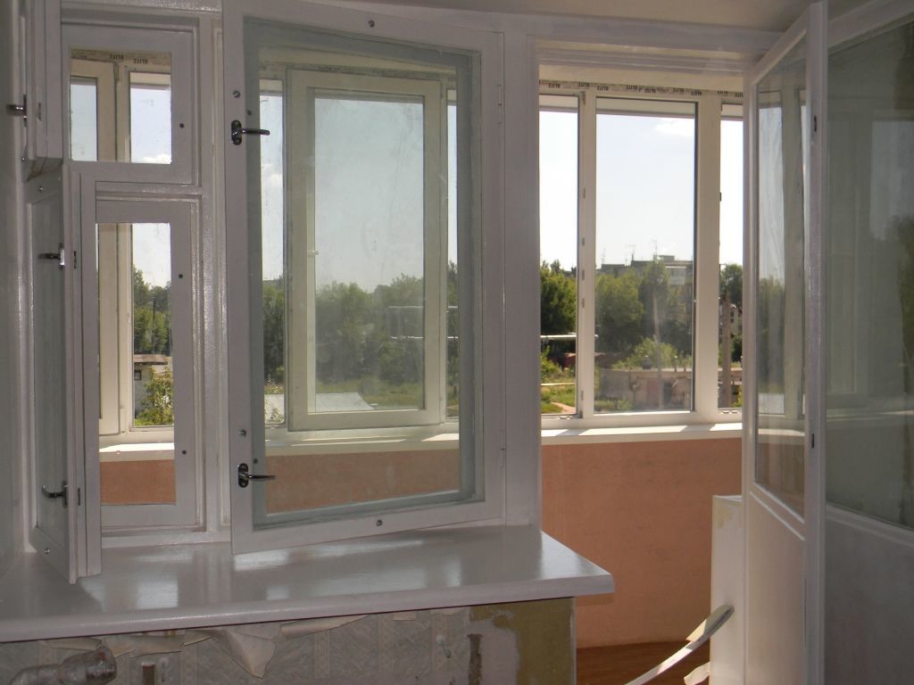 Покраска окон 